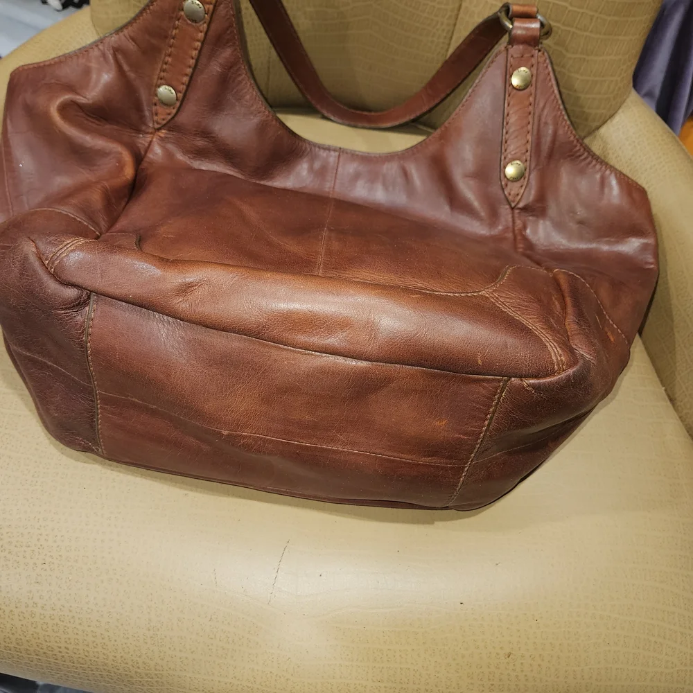Frye  Melissa Leather Shoulder Bag - Picture 3 of 6